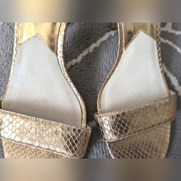 Michael Kors,Gold Snake Embossed Leather Heels with MK ankle emblem - Picture 16 of 16
